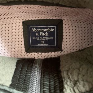 Abercrombie & Fitch Tops - A&F Sherpa Pullover Abercrombie & Fitch Tops - A&F Sherpa Pullover